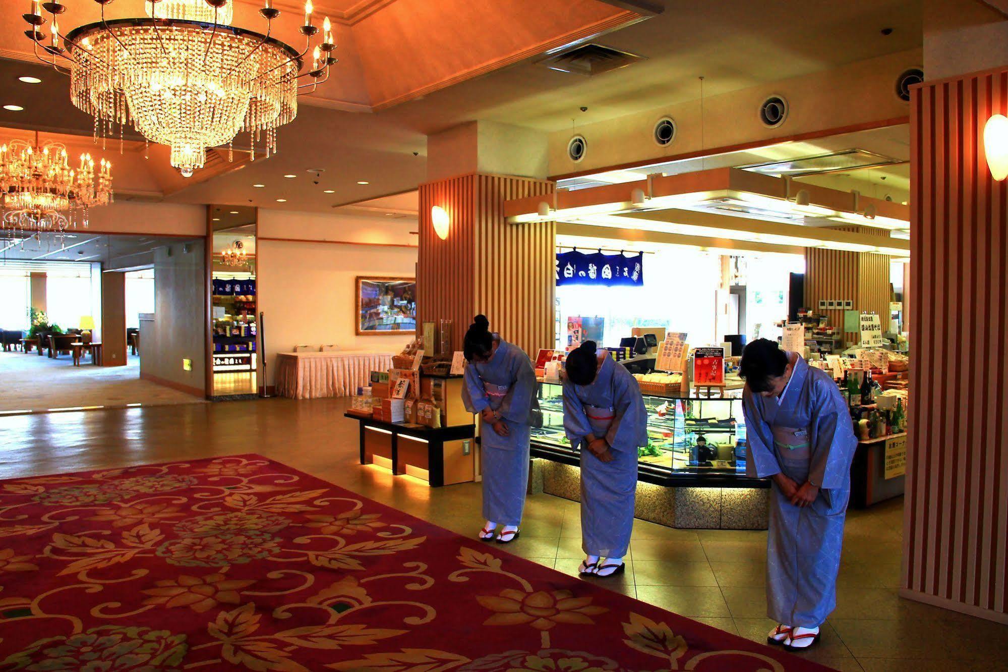 Kaike Grand Hotel Tensui Йонаґо Екстер'єр фото